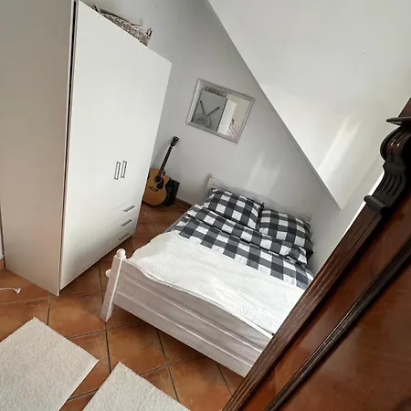Apartman Nad Jeziorem W Charzykowach *