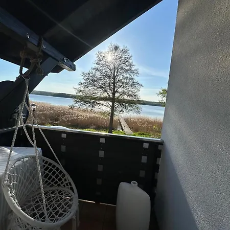 Nad Jeziorem W Charzykowach Apartamento