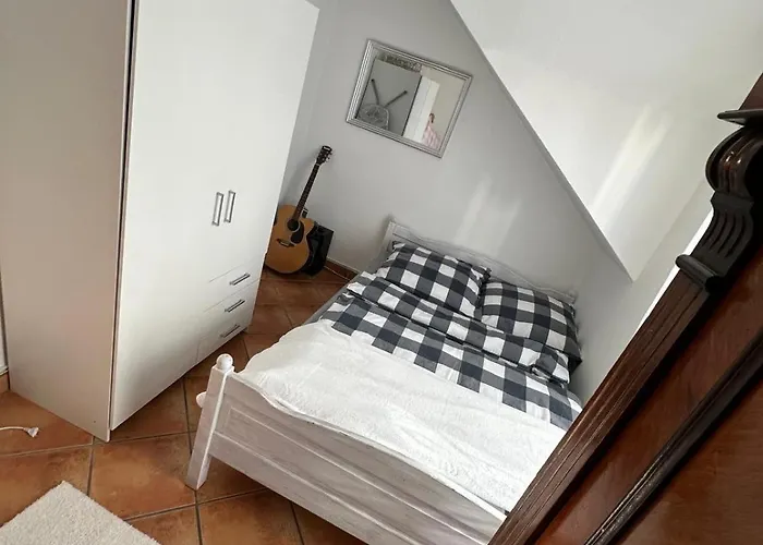 Apartman Nad Jeziorem W Charzykowach *